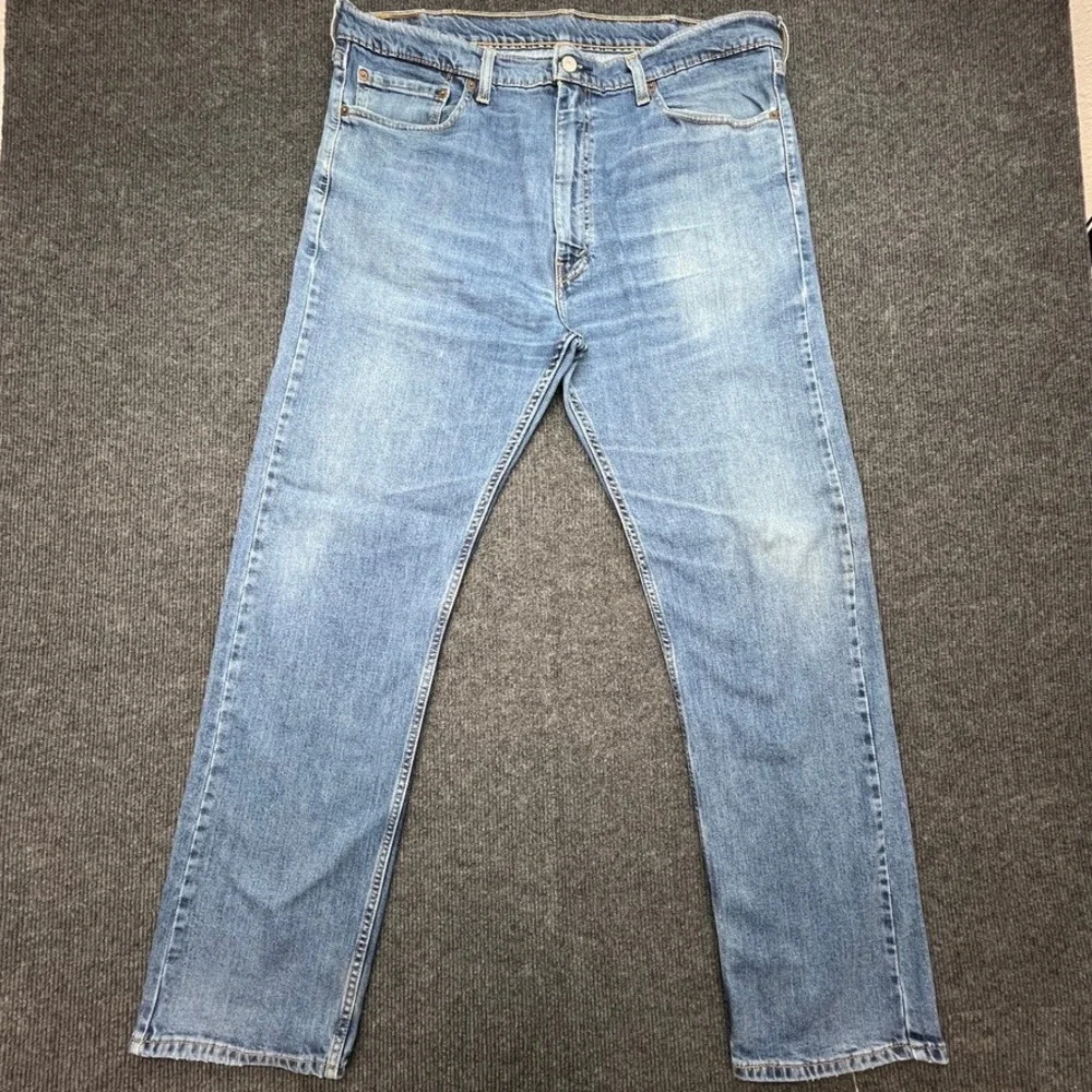 Levi's 505 Regular Fit Straight Leg Jeans Men's 40x31 Medium Wash Blue Denim